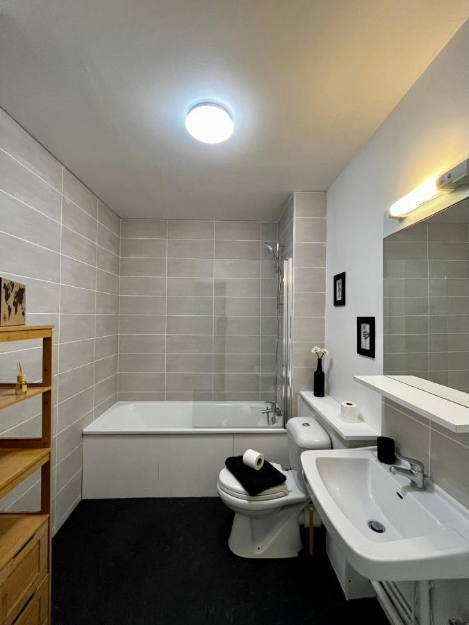 Superbe Appartement Confortable, Proche Centre Ville Rennes Bagian luar foto
